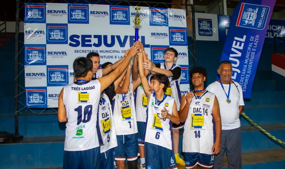 Escola Dom Aquino é a campeã do basquete masculino e feminino do JETs Sub-14