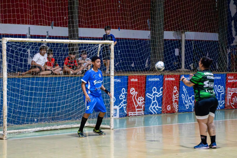 Escola LULOCA é campeã do futsal masculino do JETs Sub-14