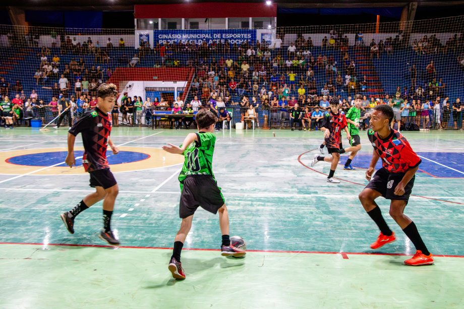 Escola LULOCA é campeã do futsal masculino do JETs Sub-14