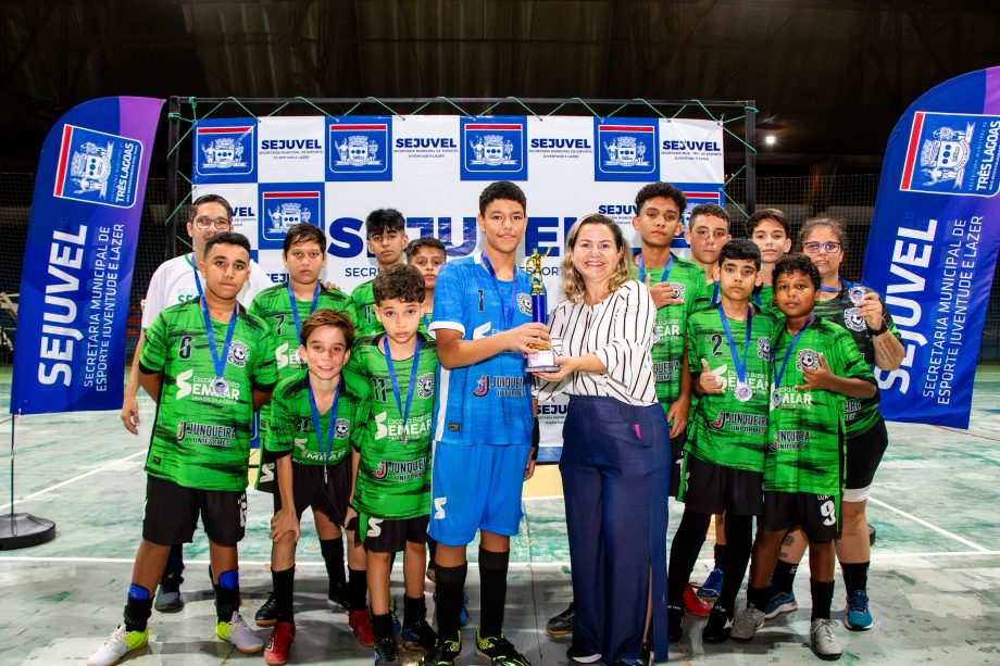 Escola LULOCA é campeã do futsal masculino do JETs Sub-14