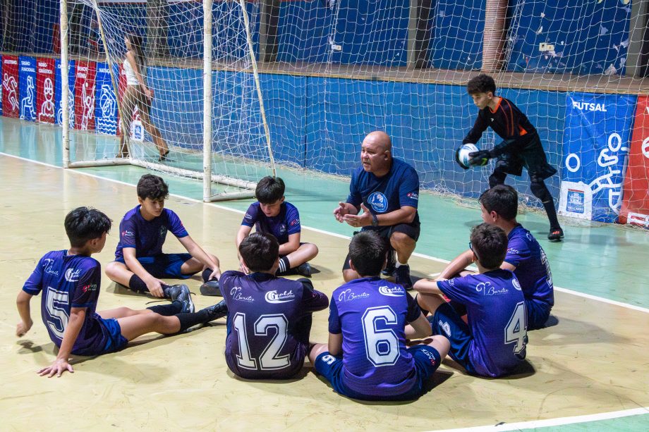 Escola LULOCA é campeã do futsal masculino do JETs Sub-14