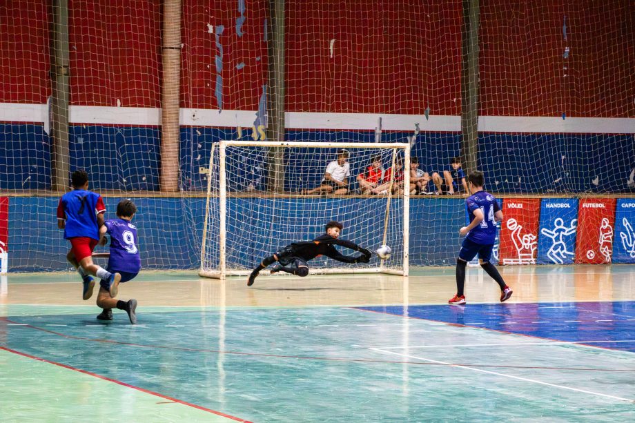 Escola LULOCA é campeã do futsal masculino do JETs Sub-14