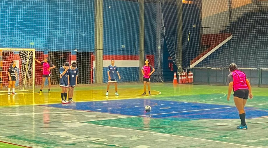 LULOCA é campeã do futsal feminino do JETs LULOCA é campeã do futsal feminino do JETs