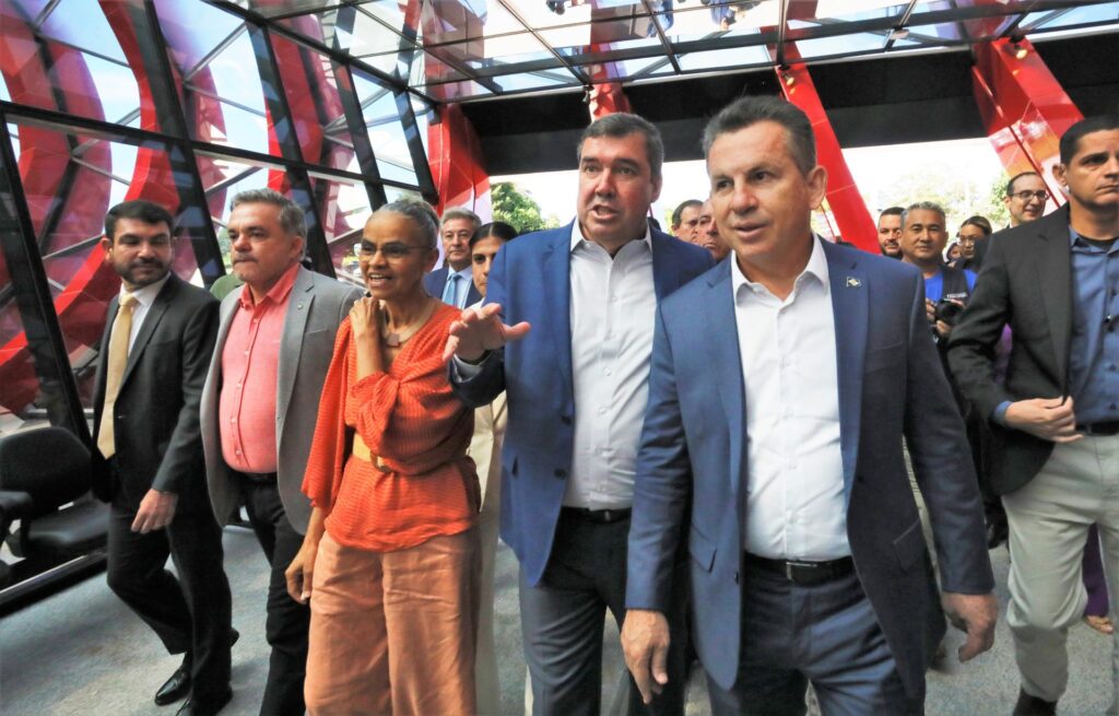 Para desenvolvimento sustentável do Pantanal, MS e MT formalizam cooperação com apoio do Ministério do Meio Ambiente Para desenvolvimento sustentável do Pantanal, MS e MT formalizam cooperação com apoio do Ministério do Meio Ambiente