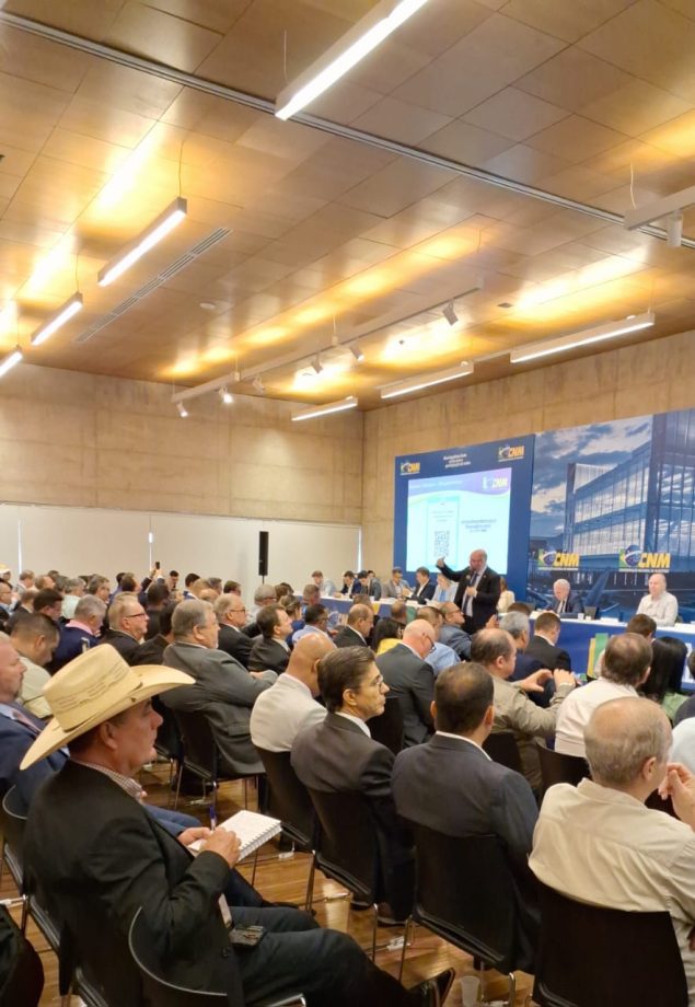 Prefeito Angelo Guerreiro participa de Mobilização Nacional na CNM em Brasília