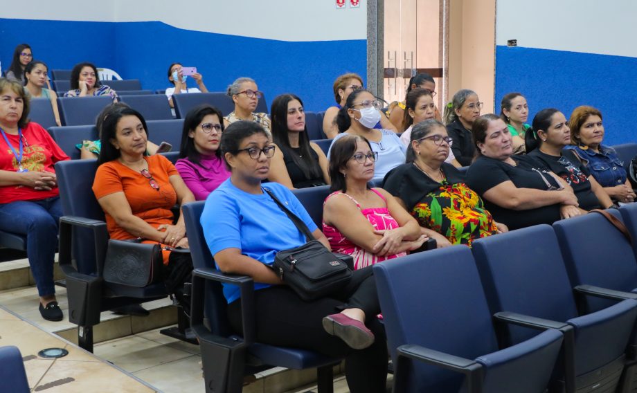 Capacitação para auxiliares em Saúde Bucal reforça compromisso com a excelência na saúde pública em Três Lagoas