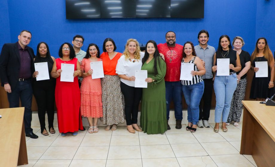 Prefeitura realiza 3ª posse de 2024, os 68 novos servidores vão atuar na SMS, SEMEC, SMAS, SEFIRC e Gabinete Prefeitura realiza 3ª posse de 2024, os 68 novos servidores vão atuar na SMS, SEMEC, SMAS, SEFIRC e Gabinete