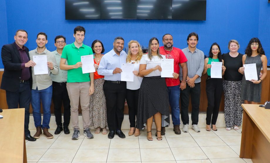 Prefeitura realiza 3ª posse de 2024, os 68 novos servidores vão atuar na SMS, SEMEC, SMAS, SEFIRC e Gabinete Prefeitura realiza 3ª posse de 2024, os 68 novos servidores vão atuar na SMS, SEMEC, SMAS, SEFIRC e Gabinete
