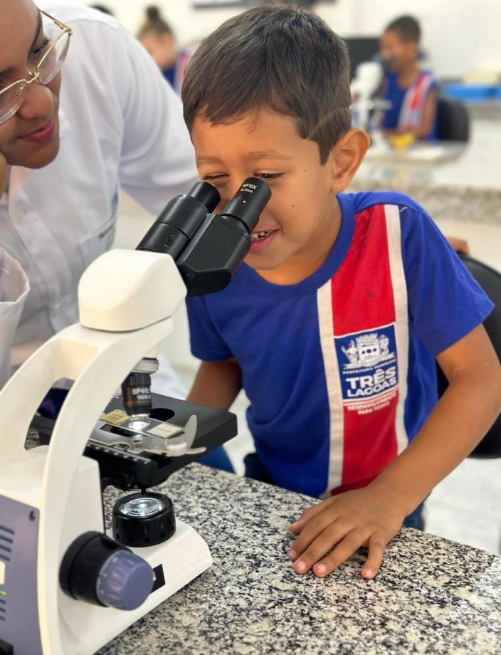 Professora da REME de Três Lagoas é destaque no Prêmio Educador Transformador Professora da REME de Três Lagoas é destaque no Prêmio Educador Transformador
