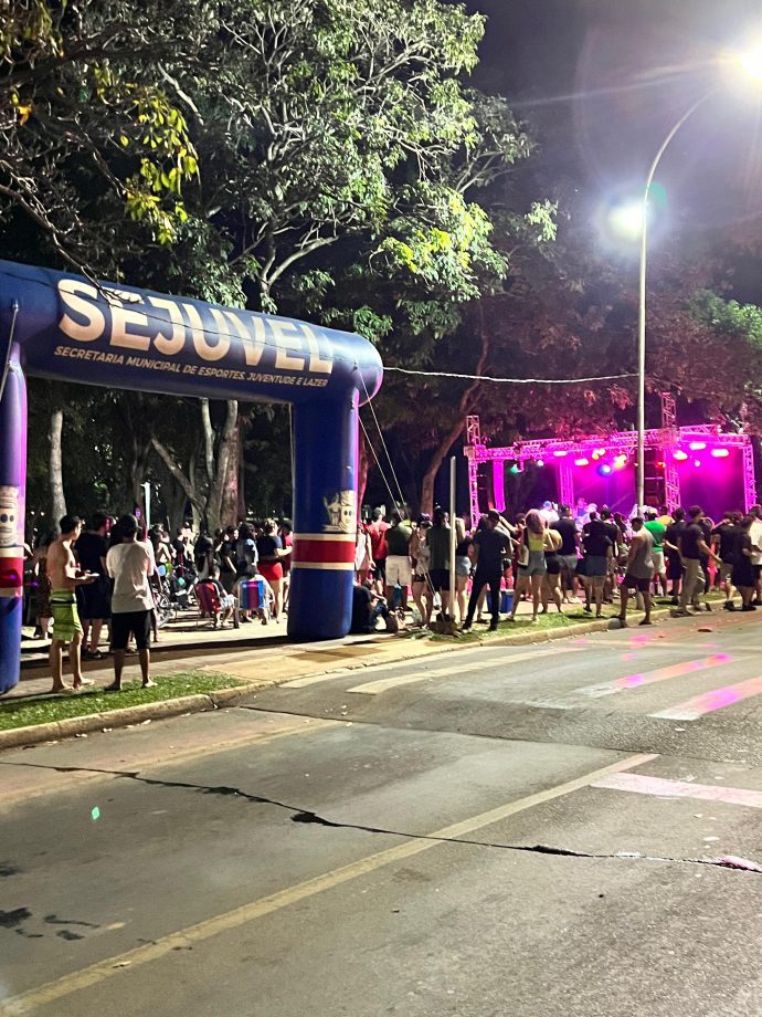 AROC e a Diretoria de Cultura promoveram edição do Rock in Rua na Lagoa Maior; Veja fotos AROC e a Diretoria de Cultura promoveram edição do Rock in Rua na Lagoa Maior; Veja fotos