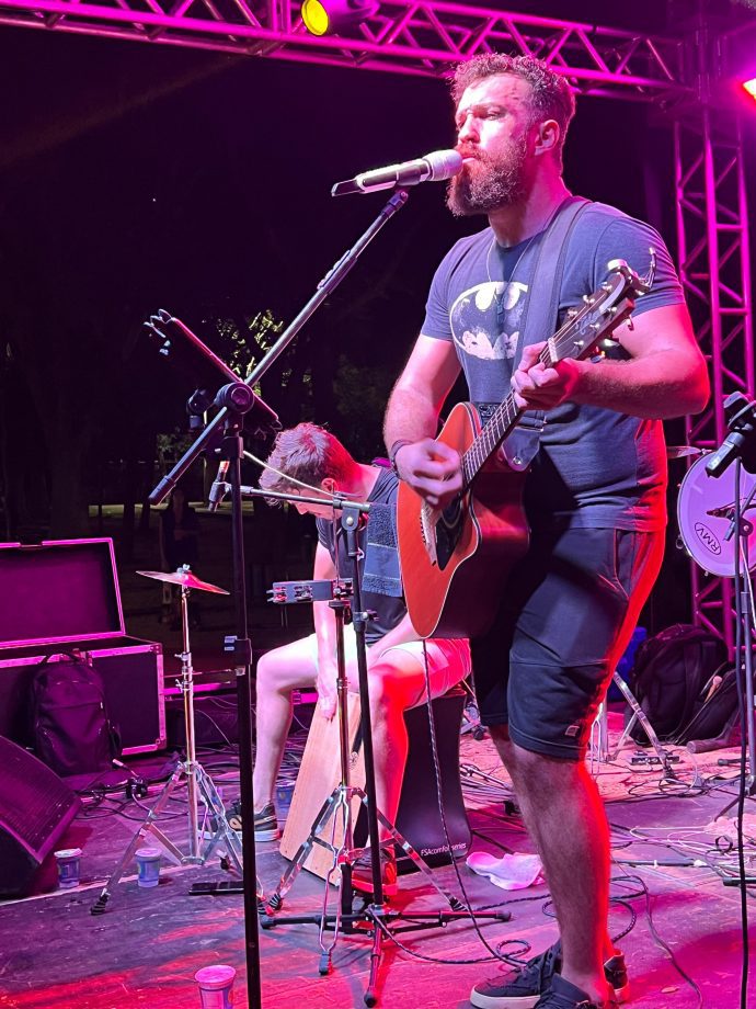 AROC e a Diretoria de Cultura promoveram edição do Rock in Rua na Lagoa Maior; Veja fotos AROC e a Diretoria de Cultura promoveram edição do Rock in Rua na Lagoa Maior; Veja fotos