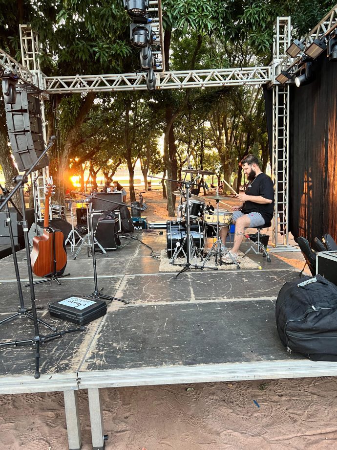AROC e a Diretoria de Cultura promoveram edição do Rock in Rua na Lagoa Maior; Veja fotos