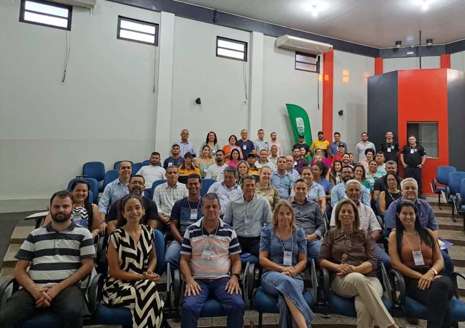 Deptran participou do Workshop sobre Legislação e Educação de Trânsito, Mobilidade em Nova Andradina