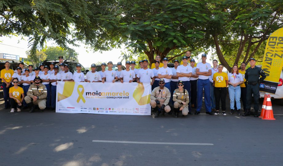 SEINTRA e Patrulha Mirim realizam blitz educativa em alusão ao “Maio Amarelo”