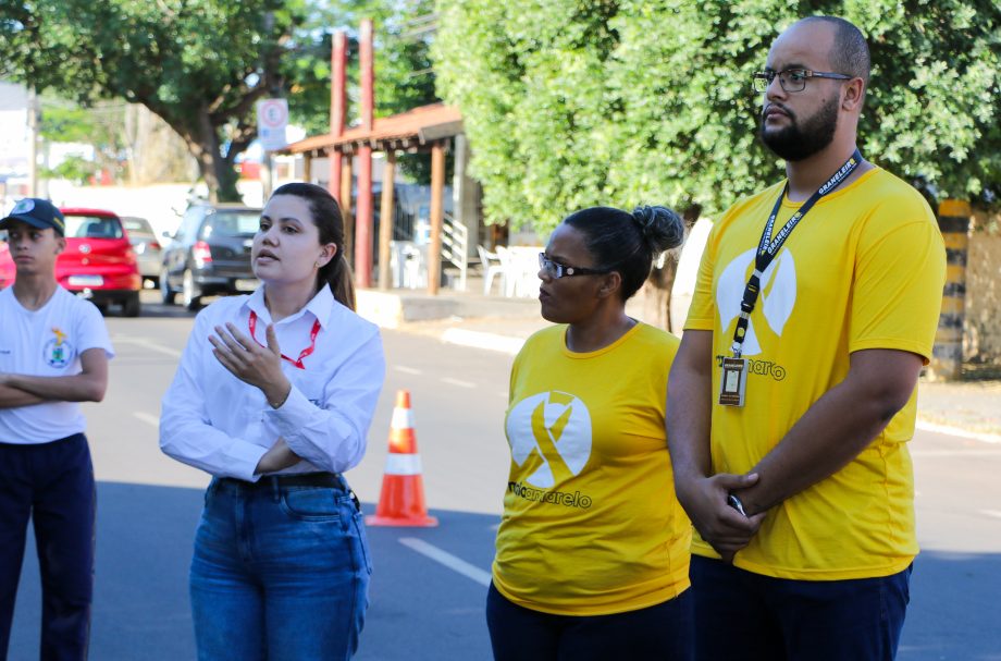 SEINTRA e Patrulha Mirim realizam blitz educativa em alusão ao “Maio Amarelo” SEINTRA e Patrulha Mirim realizam blitz educativa em alusão ao “Maio Amarelo”