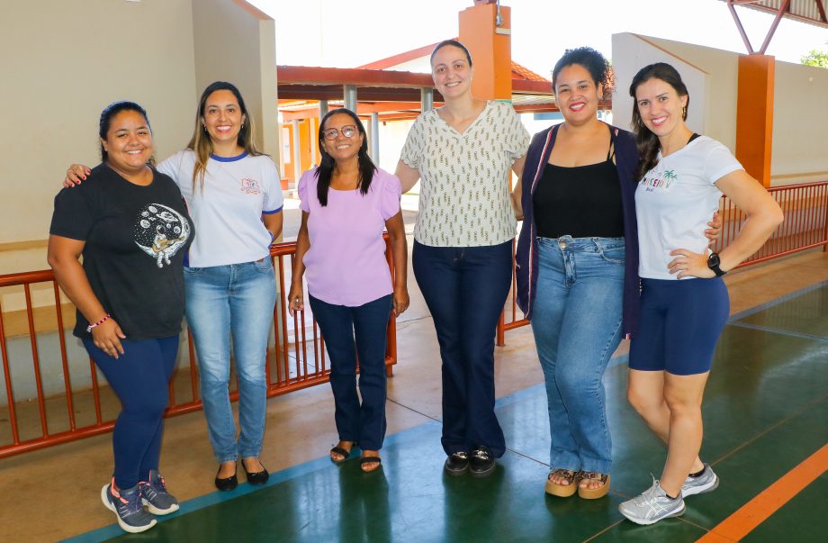Dentistas da SMS levam arte ao atendimento odontológico nas Escolas Municipais de Três Lagoas Dentistas da SMS levam arte ao atendimento odontológico nas Escolas Municipais de Três Lagoas