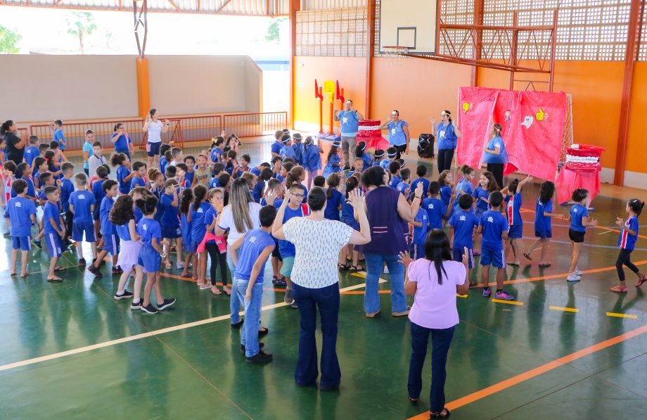 Dentistas da SMS levam arte ao atendimento odontológico nas Escolas Municipais de Três Lagoas