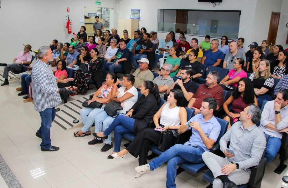 População participa da Audiência Pública do Projeto de Lei das Diretrizes Orçamentárias de 2025 (LDO) População participa da Audiência Pública do Projeto de Lei das Diretrizes Orçamentárias de 2025 (LDO)