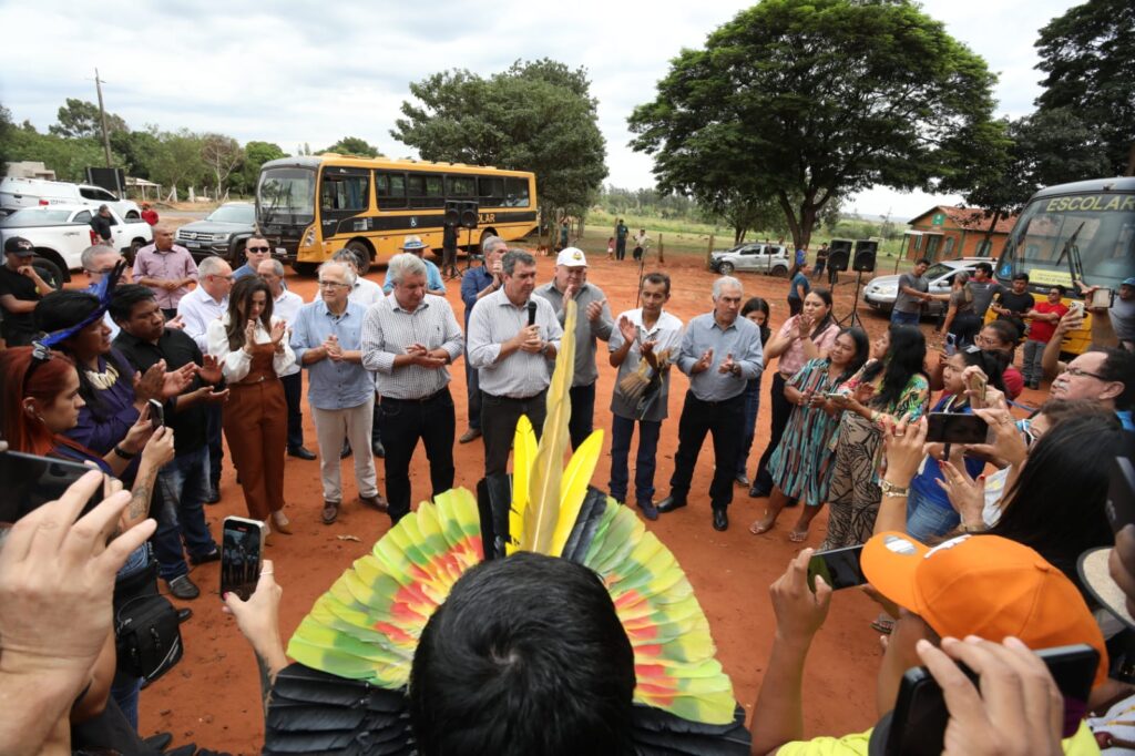 Japorã recebe mais de R$ 74,8 milhões com pavimentação da MS-386 e convênios do MS Ativo Japorã recebe mais de R$ 74,8 milhões com pavimentação da MS-386 e convênios do MS Ativo