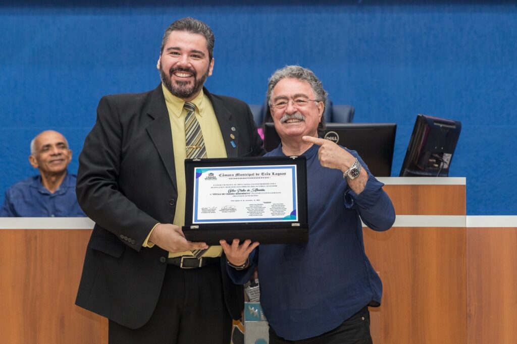 Câmara homenageia músicos com diploma de Mérito Cultural, títulos e moções Câmara homenageia músicos com diploma de Mérito Cultural, títulos e moções