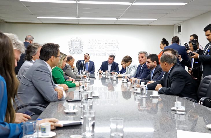 Governo apresenta balanço do MS Day Internacional aos deputados estaduais Governo apresenta balanço do MS Day Internacional aos deputados estaduais