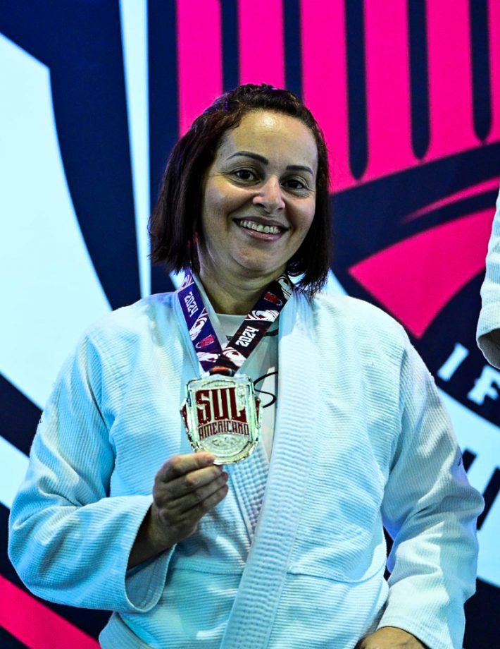 Atletas de Três Lagoas conquistam prata e bronze no Sul Americano Kids Gi e Nogi CBJJE 2024