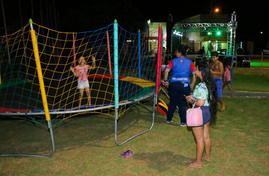 Confira os registros do Vida na Praça, edição Bairro Novo Oeste