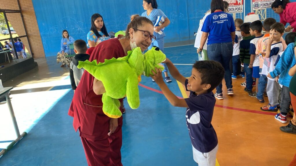 Dia D da Saúde Bucal leva serviços a escolas de 56 municípios de Mato Grosso do Sul