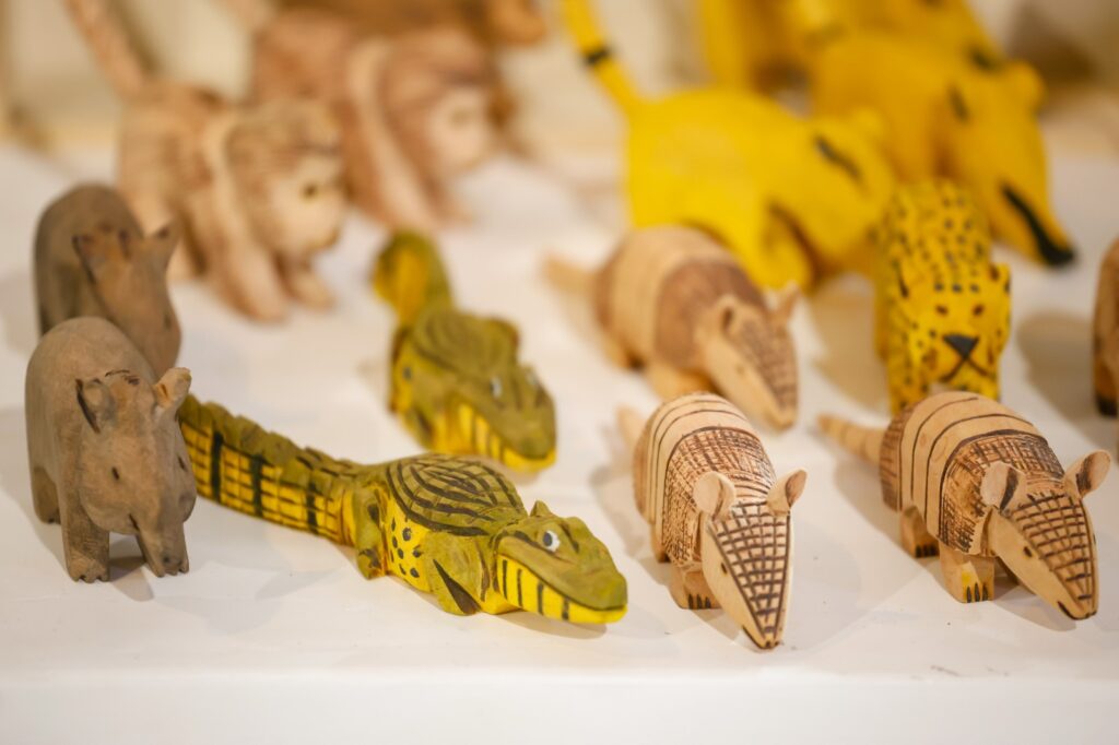 Artesãos de MS vendem mais de R$ 120 mil em peças no 17º Salão do Artesanato, em Brasília Artesãos de MS vendem mais de R$ 120 mil em peças no 17º Salão do Artesanato, em Brasília
