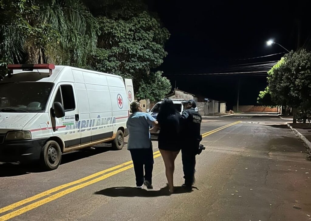 Em ato heroico, policiais militares de Brasilândia salvam mulher que atentou contra a própria vida Em ato heroico, policiais militares de Brasilândia salvam mulher que atentou contra a própria vida
