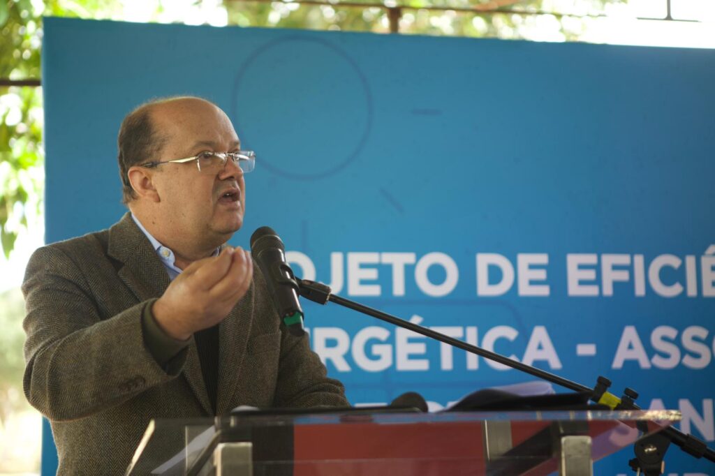 Programa moderniza eficiência energética da UTI neonatal da Santa Casa Programa moderniza eficiência energética da UTI neonatal da Santa Casa