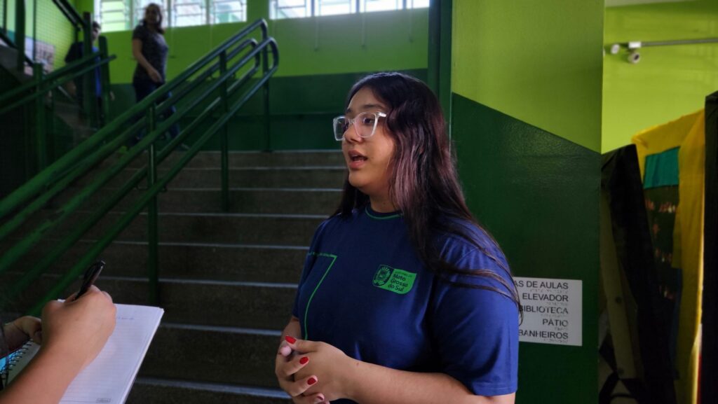 Estudantes se engajam em campanha e doações ao RS chegam todos os dias nas escolas Estudantes se engajam em campanha e doações ao RS chegam todos os dias nas escolas
