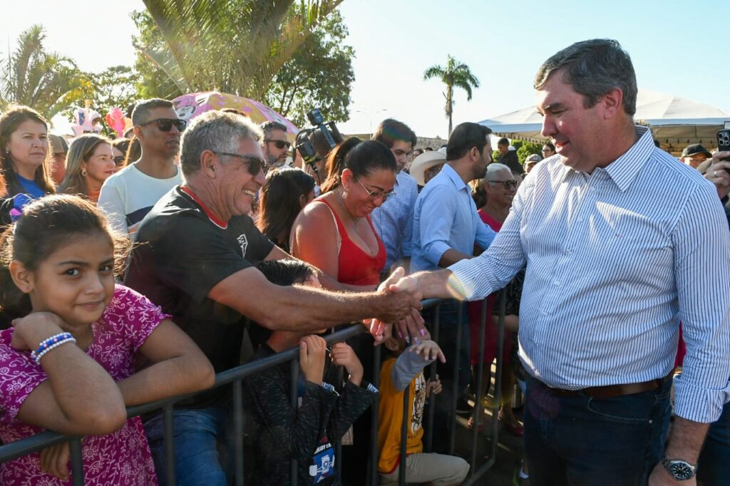 No aniversário de Três Lagoas, Governo do Estado anuncia quase R$ 17 milhões em obras de pavimentação No aniversário de Três Lagoas, Governo do Estado anuncia quase R$ 17 milhões em obras de pavimentação