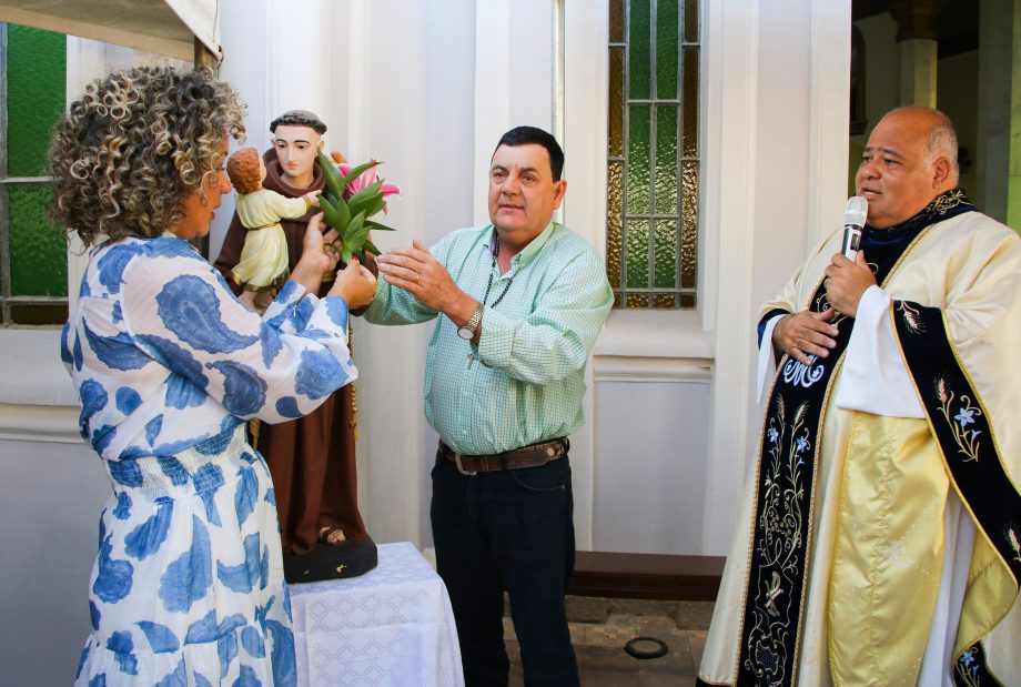 Missa de Santo Antônio abre calendário de comemorações dos 109 anos de Três Lagoas Missa de Santo Antônio abre calendário de comemorações dos 109 anos de Três Lagoas