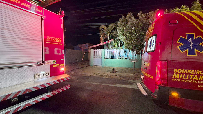 Casa em Chapadão do Sul pega fogo enquanto sua moradora estava em viagem para Goiânia