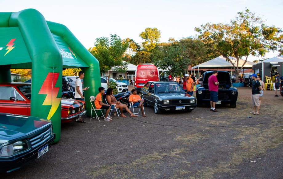 Veja como foi o 12º Encontro de Carros Antigos realizado no Balneário Municipal Veja como foi o 12º Encontro de Carros Antigos realizado no Balneário Municipal