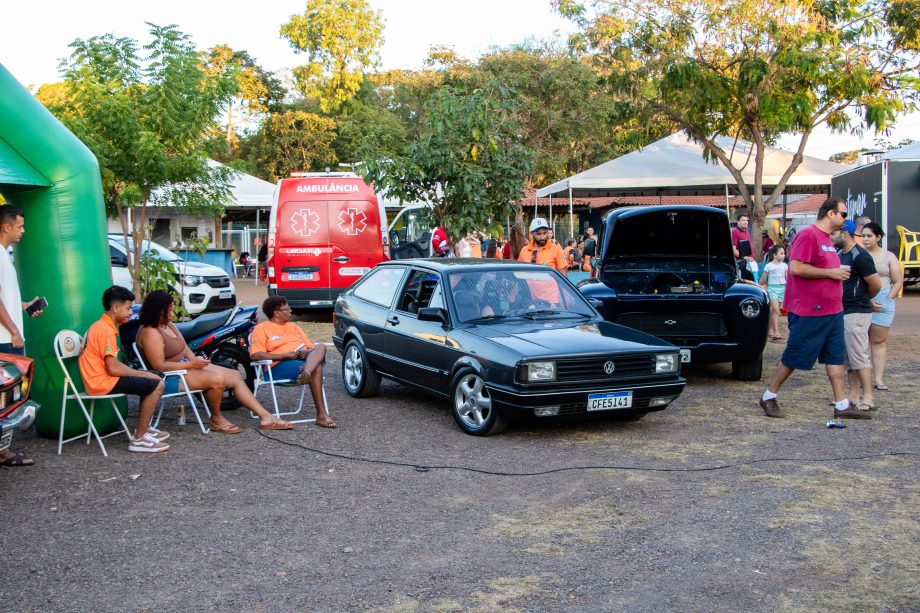 Veja como foi o 12º Encontro de Carros Antigos realizado no Balneário Municipal Veja como foi o 12º Encontro de Carros Antigos realizado no Balneário Municipal