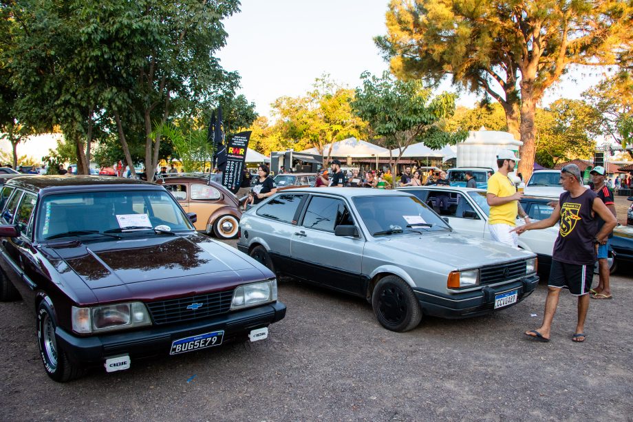 Veja como foi o 12º Encontro de Carros Antigos realizado no Balneário Municipal Veja como foi o 12º Encontro de Carros Antigos realizado no Balneário Municipal
