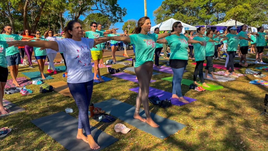 Festival promove bem-estar físico e mental com aulão de ioga no Parque das Nações Indígenas Festival promove bem-estar físico e mental com aulão de ioga no Parque das Nações Indígenas