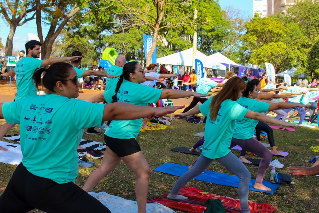 Festival promove bem-estar físico e mental com aulão de ioga no Parque das Nações Indígenas Festival promove bem-estar físico e mental com aulão de ioga no Parque das Nações Indígenas