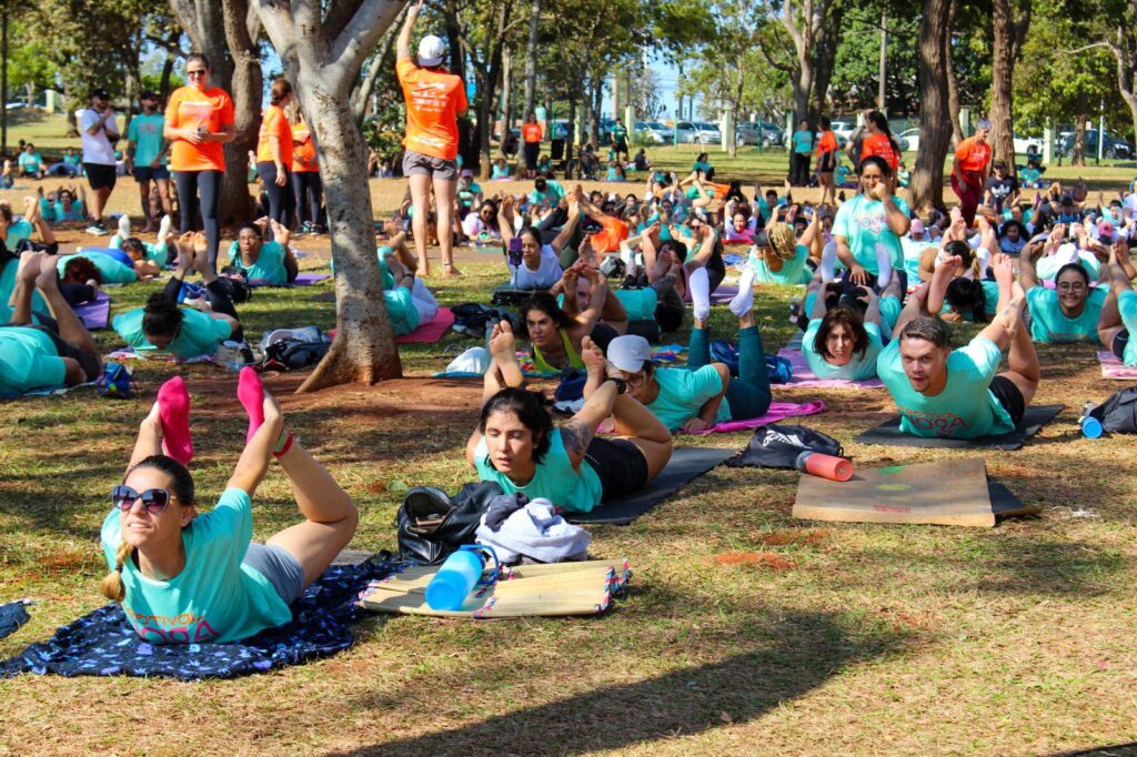 Festival promove bem-estar físico e mental com aulão de ioga no Parque das Nações Indígenas Festival promove bem-estar físico e mental com aulão de ioga no Parque das Nações Indígenas