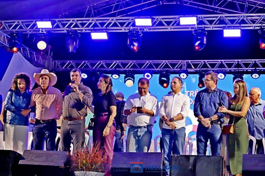 5º Festival de Bandas e Fanfarras e Desfile Cívico encanta os moradores de TL 5º Festival de Bandas e Fanfarras e Desfile Cívico encanta os moradores de TL