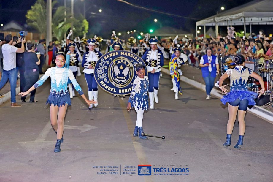5º Festival de Bandas e Fanfarras e Desfile Cívico encanta os moradores de TL 5º Festival de Bandas e Fanfarras e Desfile Cívico encanta os moradores de TL