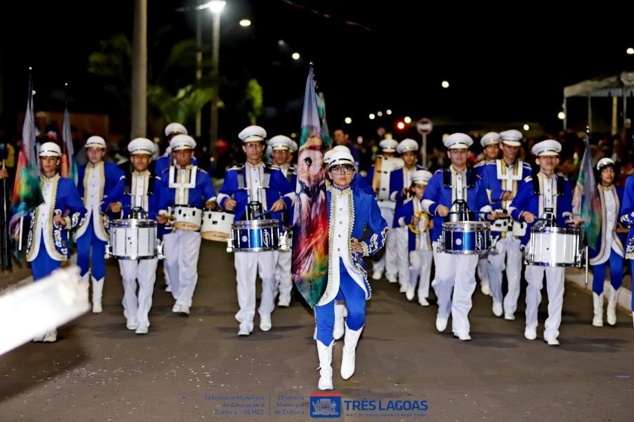 5º Festival de Bandas e Fanfarras e Desfile Cívico encanta os moradores de TL 5º Festival de Bandas e Fanfarras e Desfile Cívico encanta os moradores de TL
