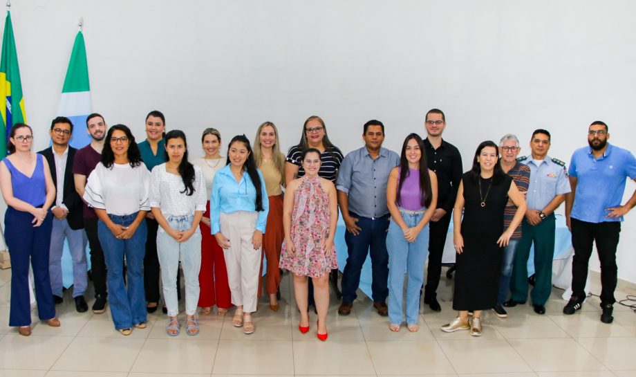 Cinquenta e nove novos servidores foram empossados nesta sexta-feira (21), em cerimônia de posse Cinquenta e nove novos servidores foram empossados nesta sexta-feira (21), em cerimônia de posse