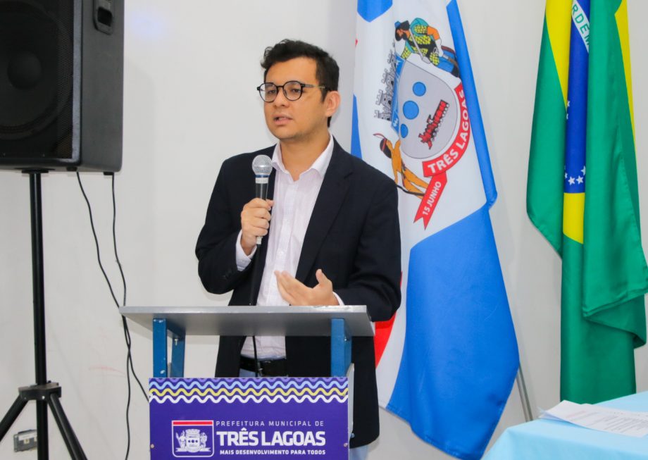Cinquenta e nove novos servidores foram empossados nesta sexta-feira (21), em cerimônia de posse Cinquenta e nove novos servidores foram empossados nesta sexta-feira (21), em cerimônia de posse