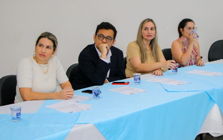 Cinquenta e nove novos servidores foram empossados nesta sexta-feira (21), em cerimônia de posse Cinquenta e nove novos servidores foram empossados nesta sexta-feira (21), em cerimônia de posse