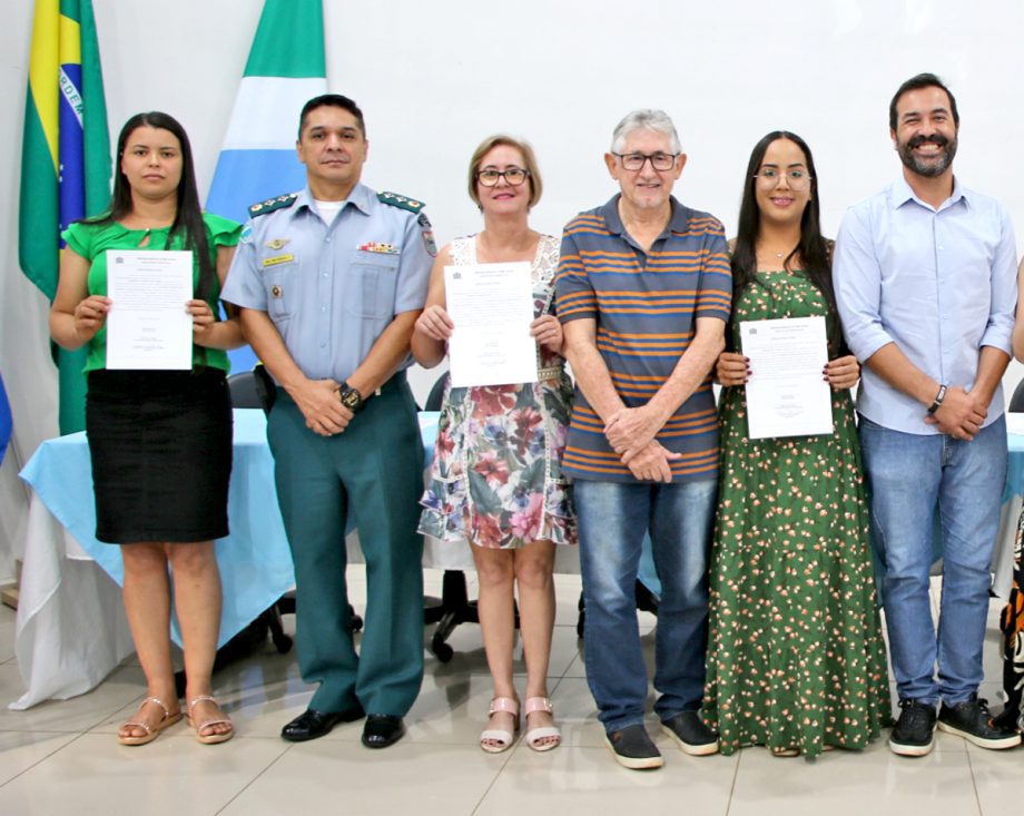 Cinquenta e nove novos servidores foram empossados nesta sexta-feira (21), em cerimônia de posse Cinquenta e nove novos servidores foram empossados nesta sexta-feira (21), em cerimônia de posse