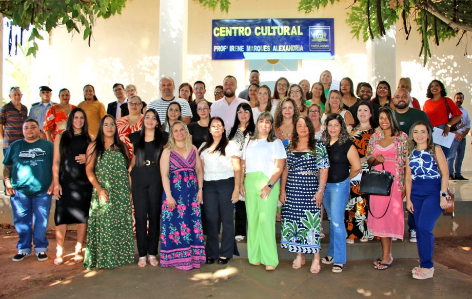 Cinquenta e nove novos servidores foram empossados nesta sexta-feira (21), em cerimônia de posse Cinquenta e nove novos servidores foram empossados nesta sexta-feira (21), em cerimônia de posse