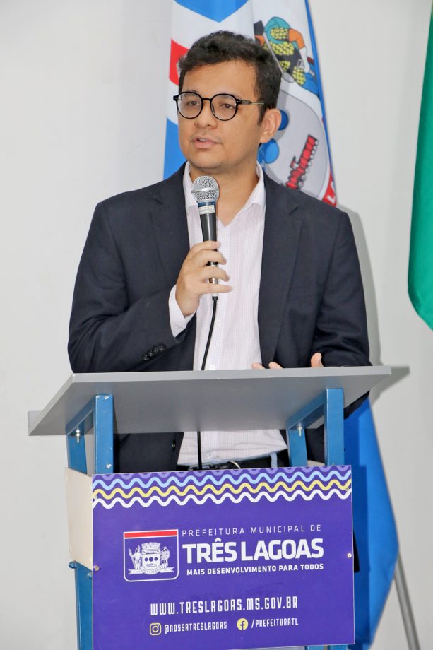 Cinquenta e nove novos servidores foram empossados nesta sexta-feira (21), em cerimônia de posse Cinquenta e nove novos servidores foram empossados nesta sexta-feira (21), em cerimônia de posse